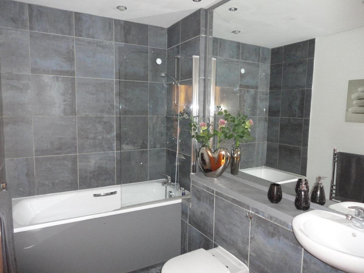 Luxury Apartment Best Location In Liverpool City Center מראה חיצוני תמונה