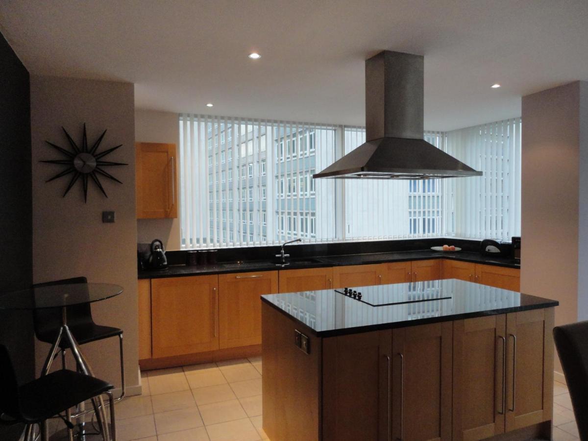 Luxury Apartment Best Location In Liverpool City Center מראה חיצוני תמונה