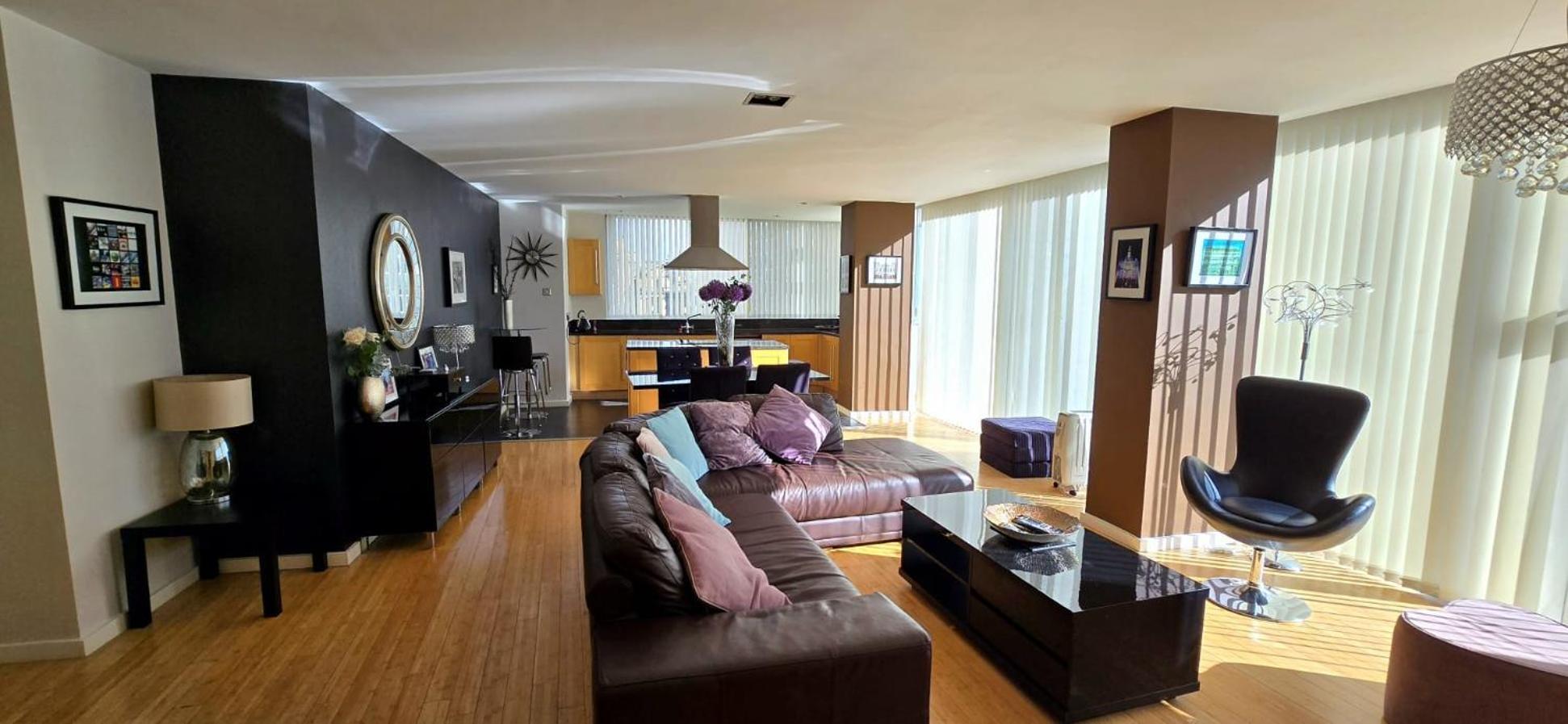 Luxury Apartment Best Location In Liverpool City Center מראה חיצוני תמונה